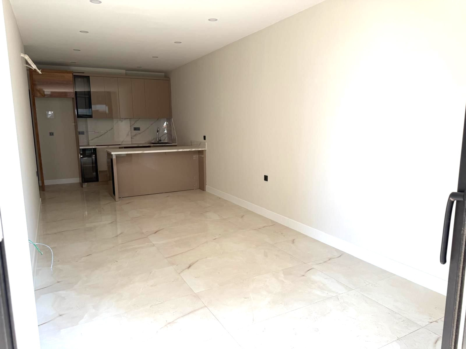 Апартаменты 1+1 в комплексе с инфраструктурой в районе Клеопатра, 450 м до пляжа - Фото 17