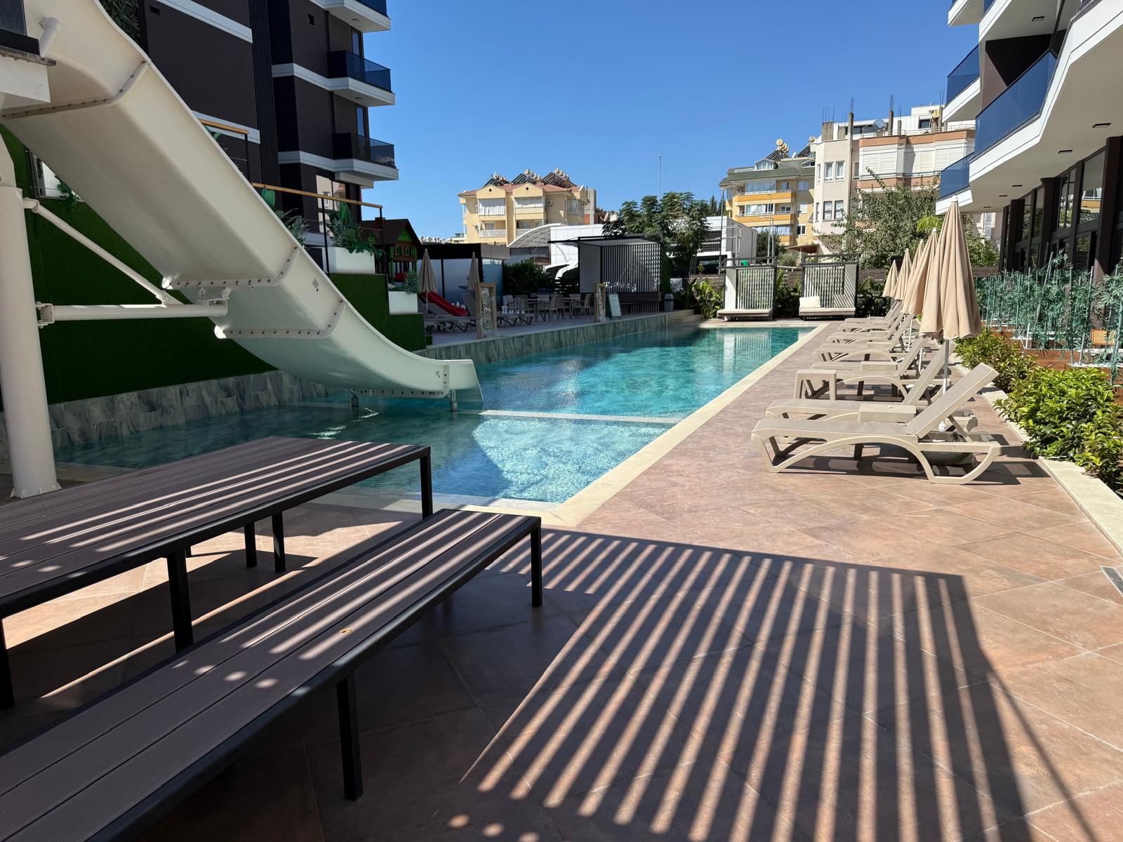 Апартаменты 1+1 в комплексе с инфраструктурой в районе Клеопатра, 450 м до пляжа - Фото 3