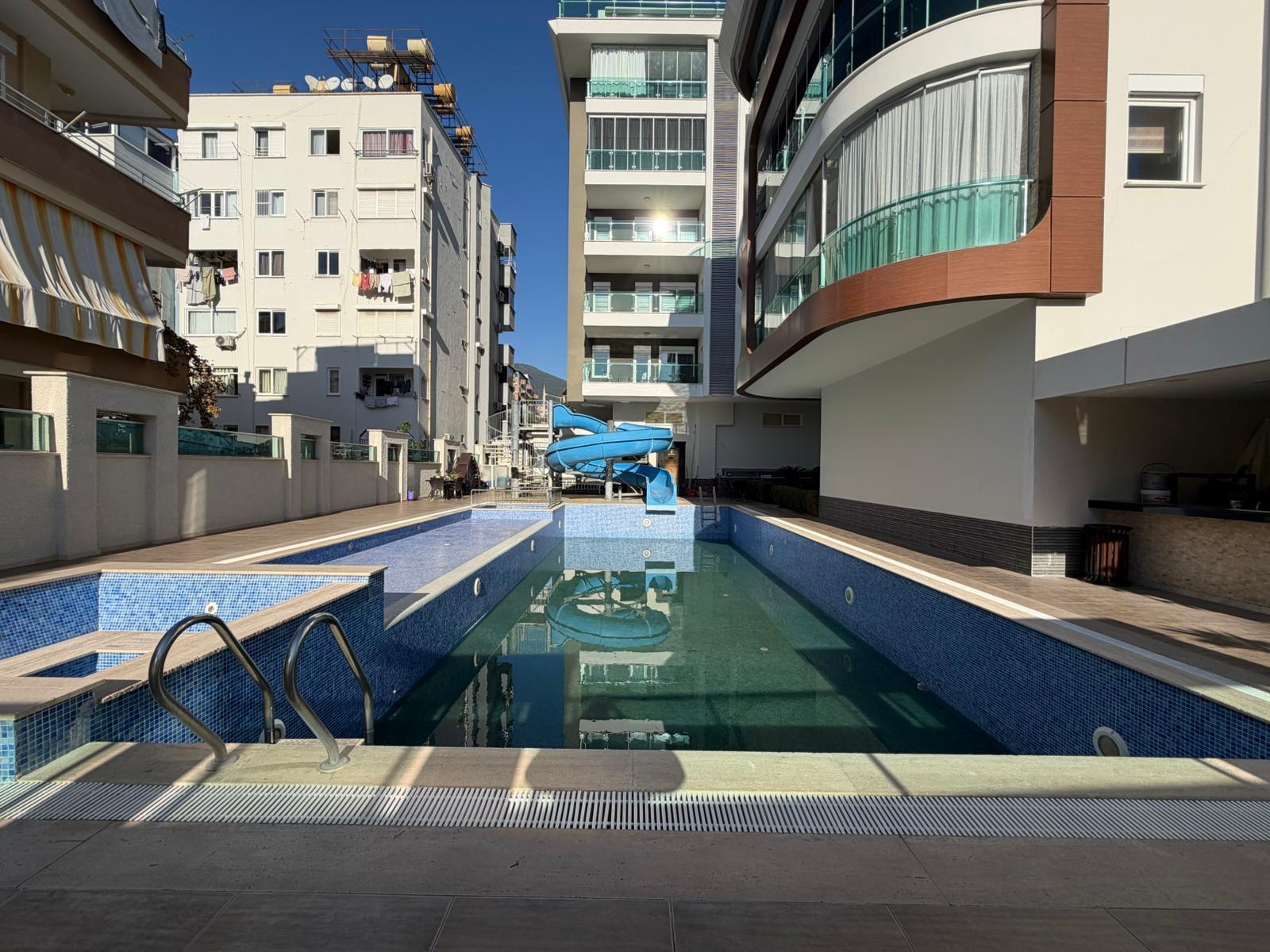 Просторный меблированный дуплекс 3+1 в Аланье, 350 м от пляжа Клеопатра - Фото 27