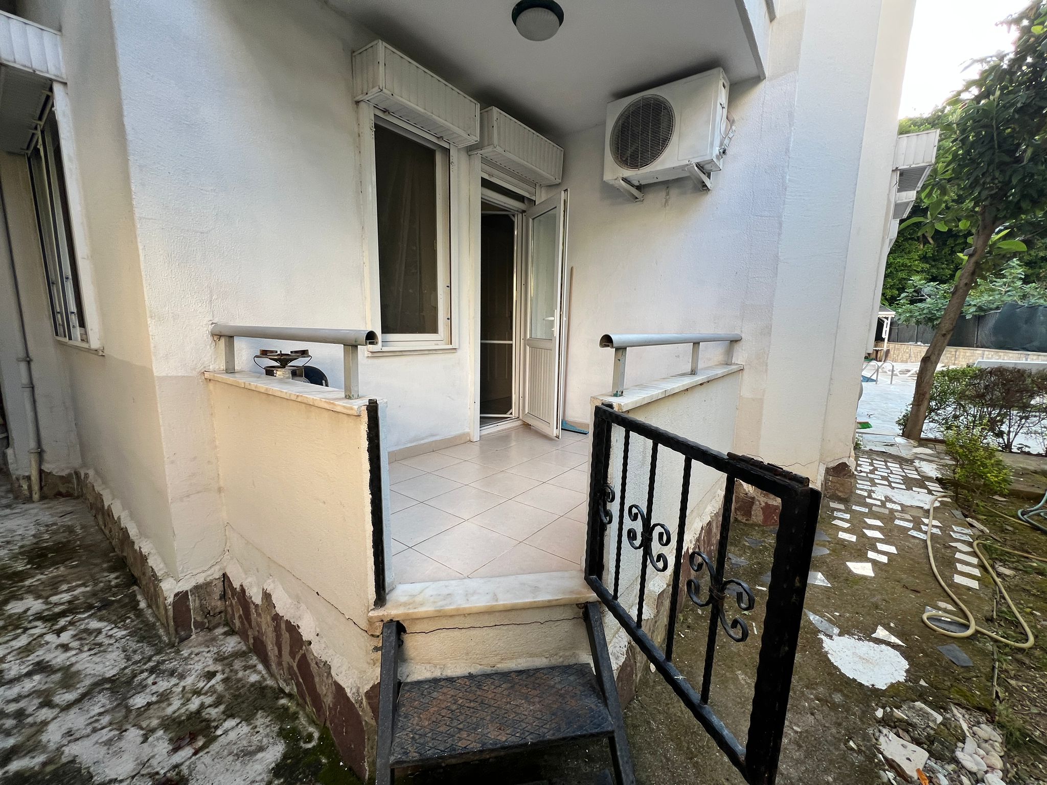 Меблированная квартира 1+1 в центре Аланьи в 325 метрах от моря - Фото 10