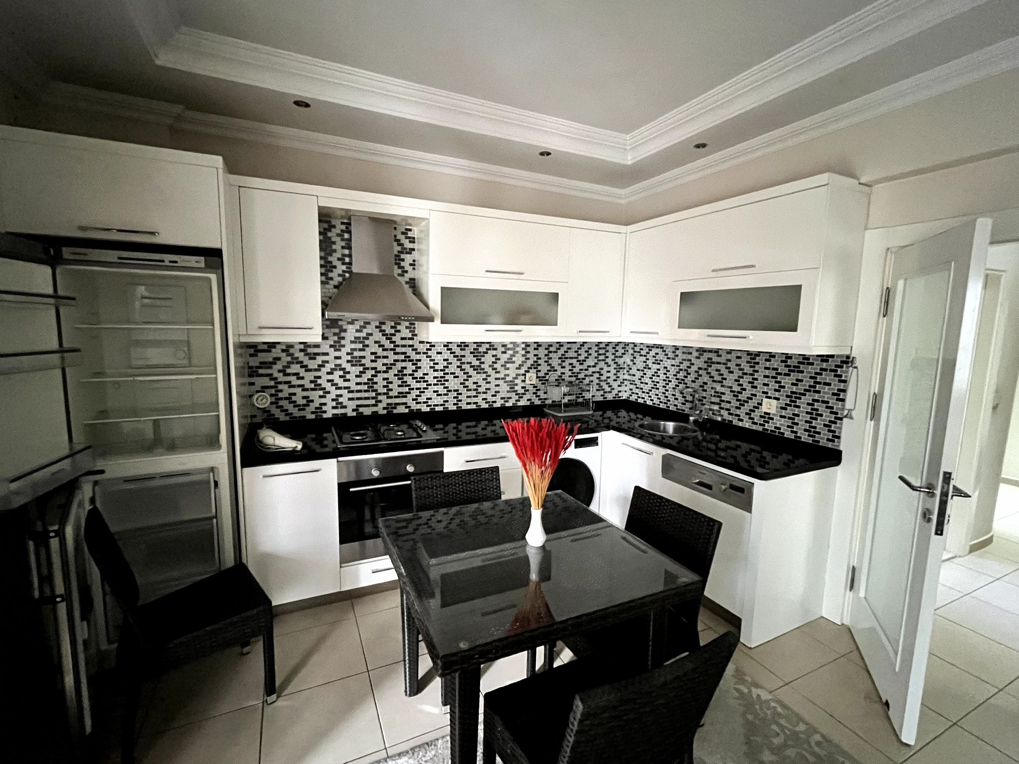 Просторная квартира 1+1 в центре Аланьи, 250 м до моря - Фото 3