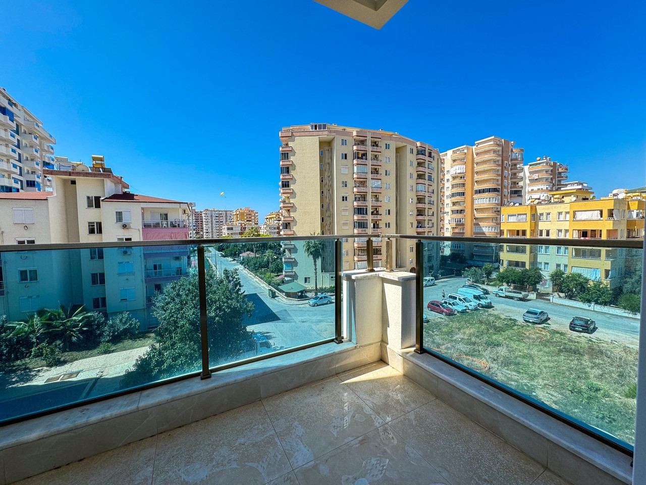 Меблированная квартира 1+1 в Махмутларе, 450 м от моря - Фото 31