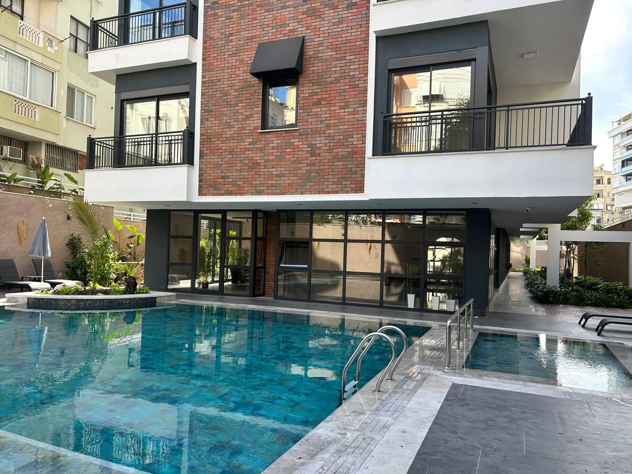 Трехкомнатная квартира в центре Аланьи, 250 м до моря - Фото 2