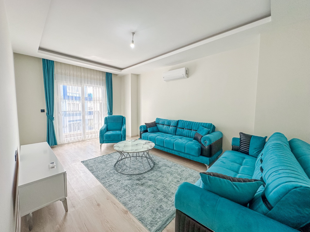 Меблированная квартира 2+1 в 650 м от моря в Махмутларе - Фото 4