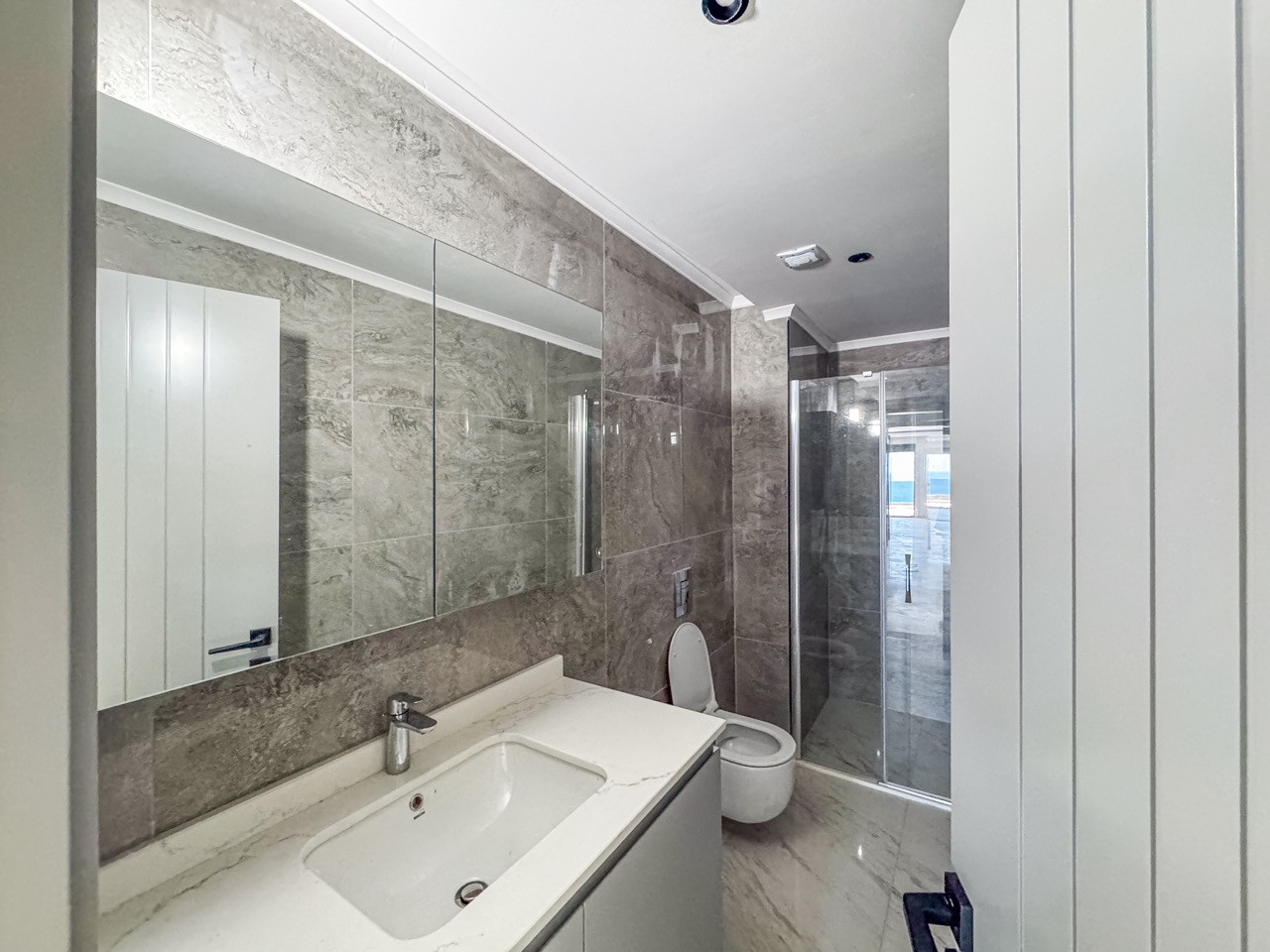 Просторная квартира 2+1 площадью 180 м² с видом на море в Каргыджаке - Фото 39