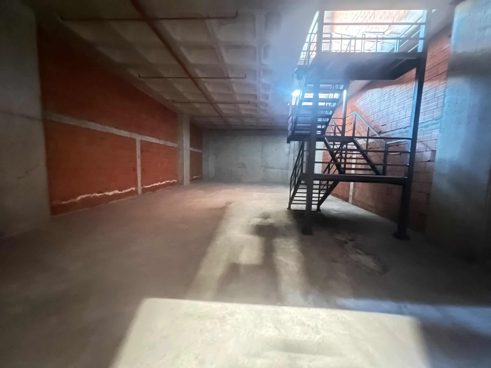 Доходное коммерческое помещение 1 100 м² для гражданства в Стамбуле - Фото 7