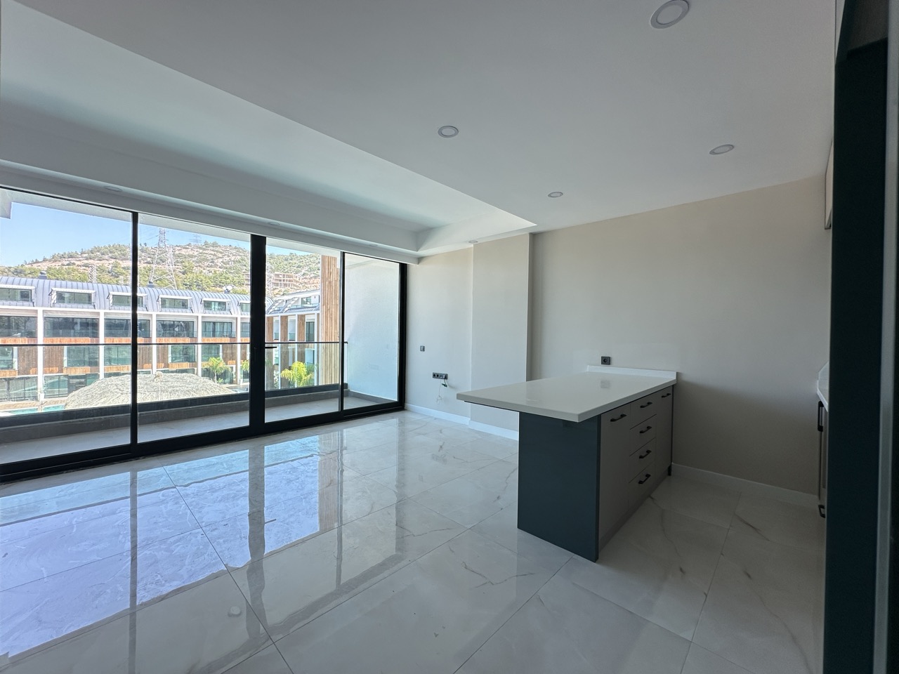 Дуплекс 2+1 в 350 метрах от моря в Конаклы - Фото 15