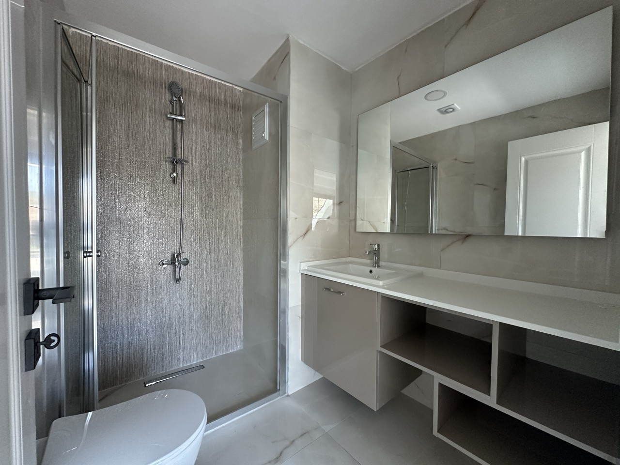 Дуплекс 2+1 в 350 метрах от моря в Конаклы - Фото 24