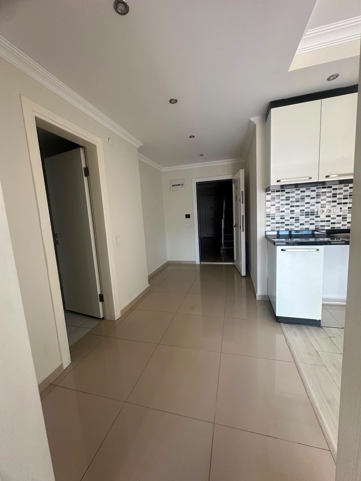 Меблированная квартира 1+1 площадью 70 м² в 600 метрах от моря - Фото 16