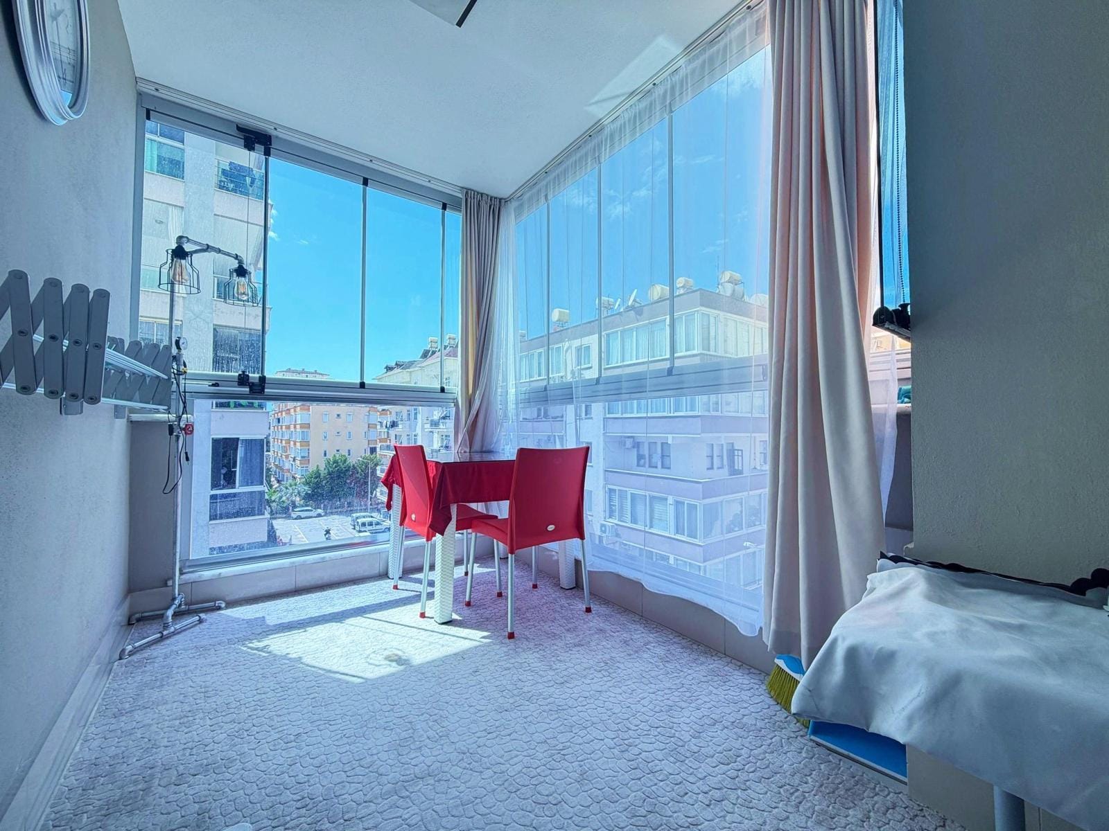 Квартира 1+1 площадью 83 м² в 300 метрах от моря в Махмутларе - Фото 17