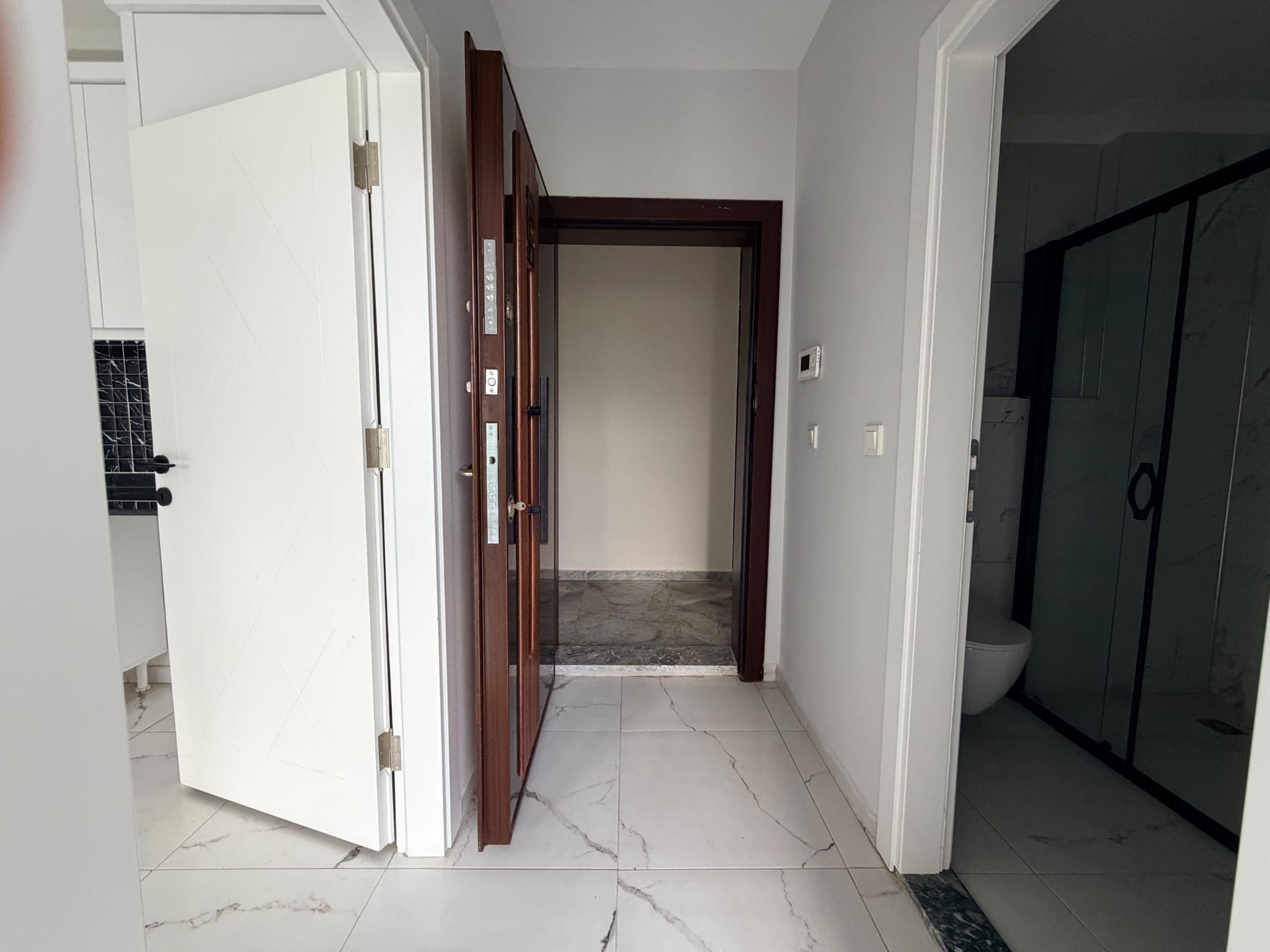 Апартаменты 1+1 площадью 50 м² в 400 м от моря в Махмутларе - Фото 18