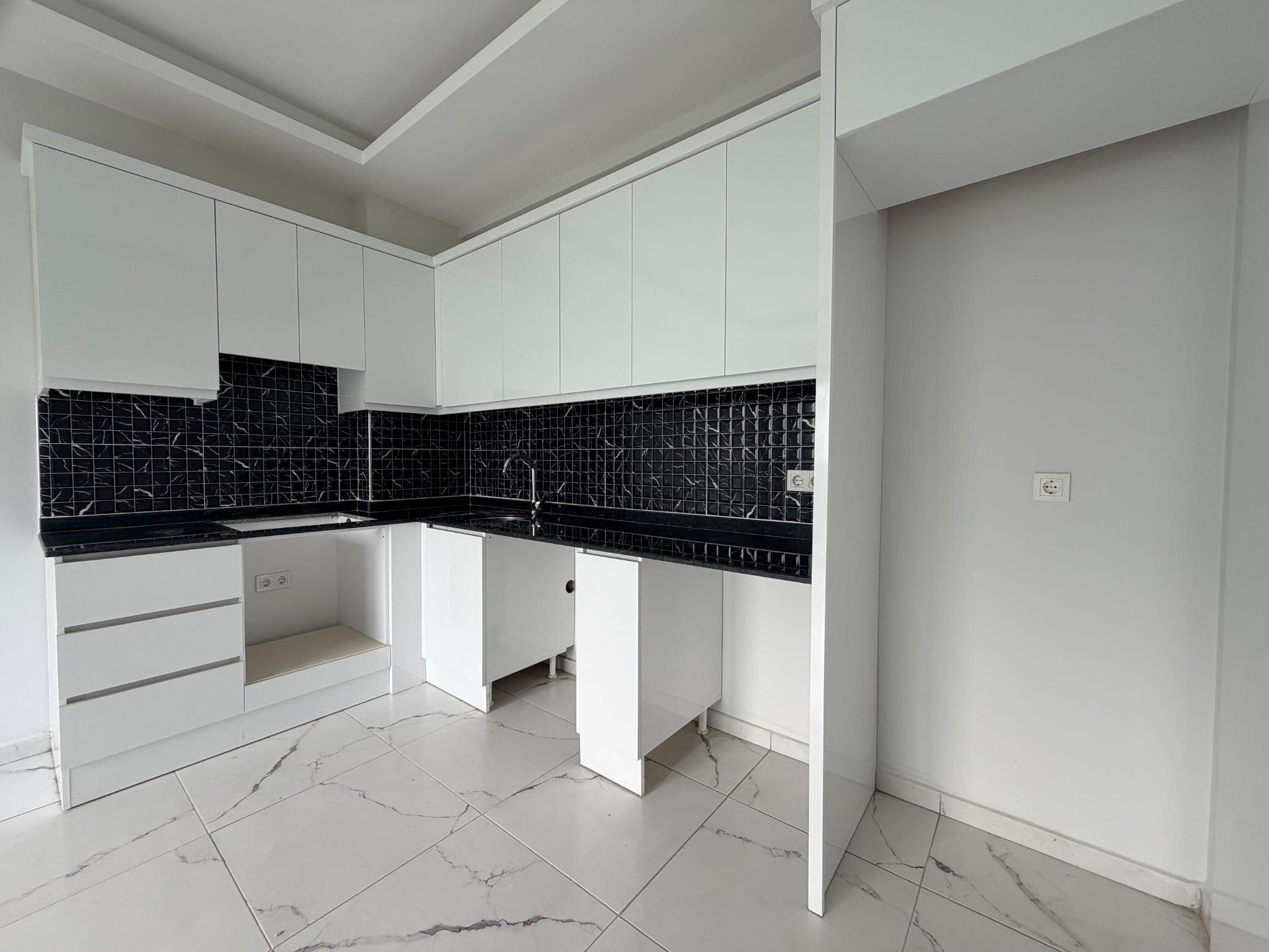 Апартаменты 1+1 площадью 50 м² в 400 м от моря в Махмутларе - Фото 13