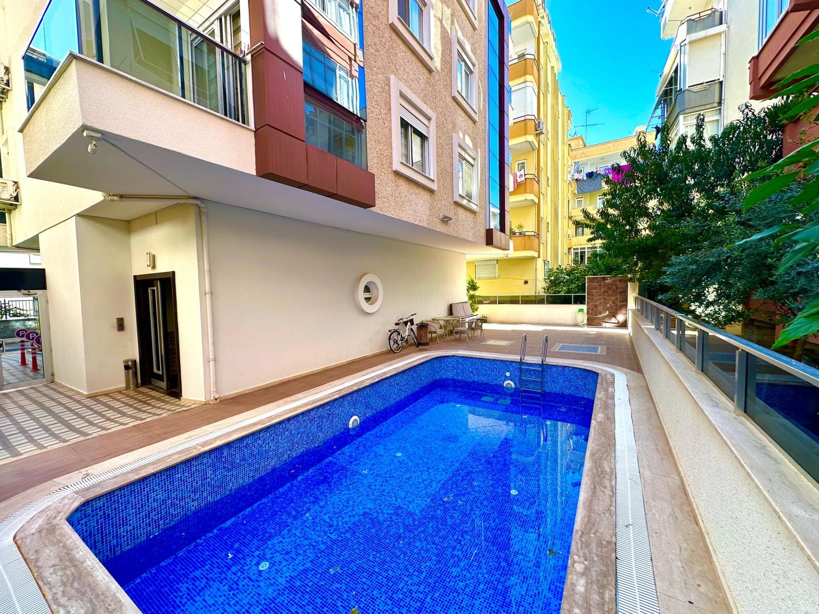 Меблированная квартира 1+1 в центре Аланьи в 200 м от пляжа - Фото 7